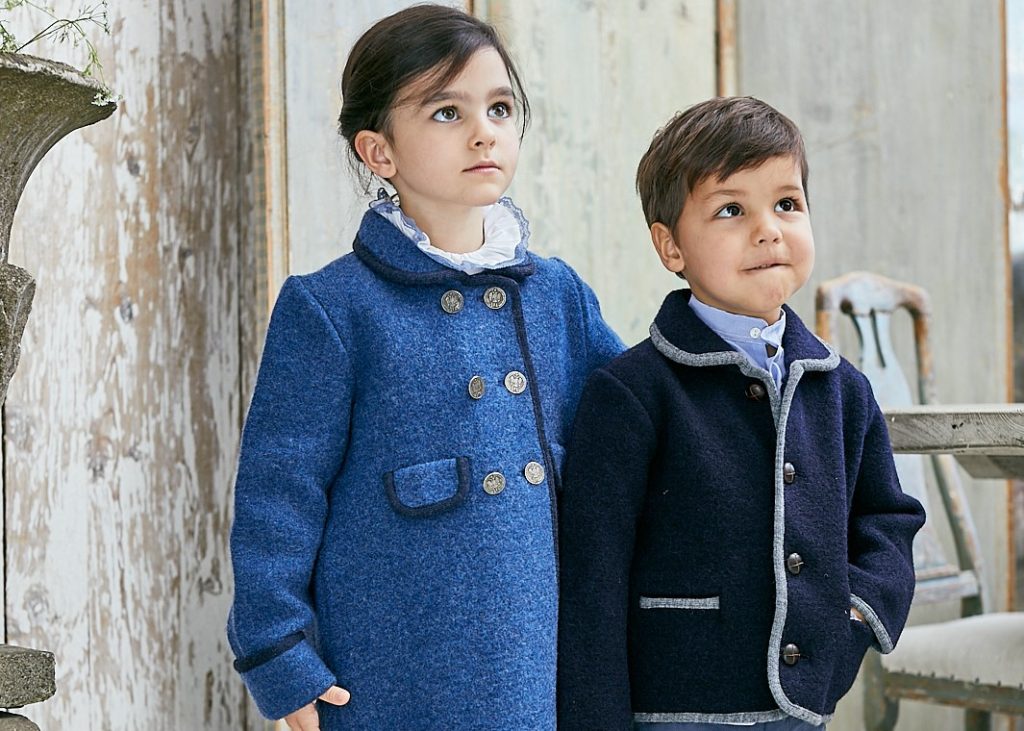 Amaia Kids ♥アマイアキッズのジャケットかコート、どちらを購入しようか悩んでいます