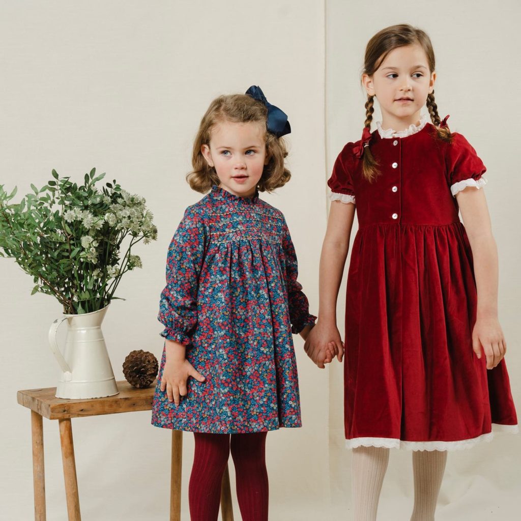 Liberty lovers ⁡可愛いリバティプリントのベビー服・子ども服⁡インテリアにおすすめのお人形や⁡大人の女性に人気のバッグ🛍⁡などなど、可愛いリバティプリントアイテムをお楽しみください⁡お纏めして豪華な秋冬のギフトにもおすすめです⁡@bonitatokyo⁡︎ONLINE STOREhttps://bonitatokyo.com⁡#bonitatokyo #amaiakids #アマイアキッズ #子供服 #出産祝い #出産祝いギフト #女の子ベビー服 #リバティ子供服 #男の子ベビー服 #ドール #サブバッグ