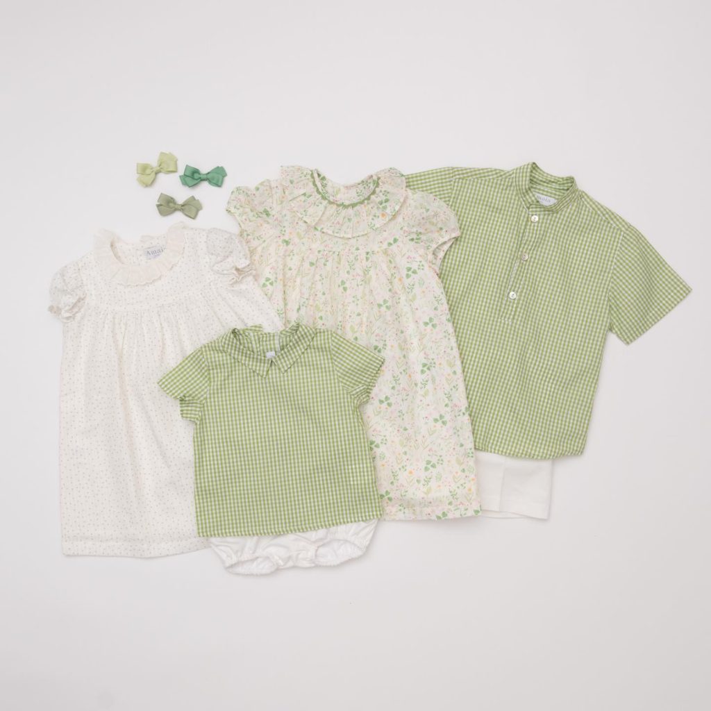 春めく彩りの新作アイテムアップルグリーンライトイエローなど可愛い男の子・女の子服を入荷しました兄弟姉妹コーディネートを楽しめるラインナップです🫶新作アイテムはオンラインストにて3月31日(金)21:00発売です@bonitatokyo︎ONLINE STOREhttps://bonitatokyo.com