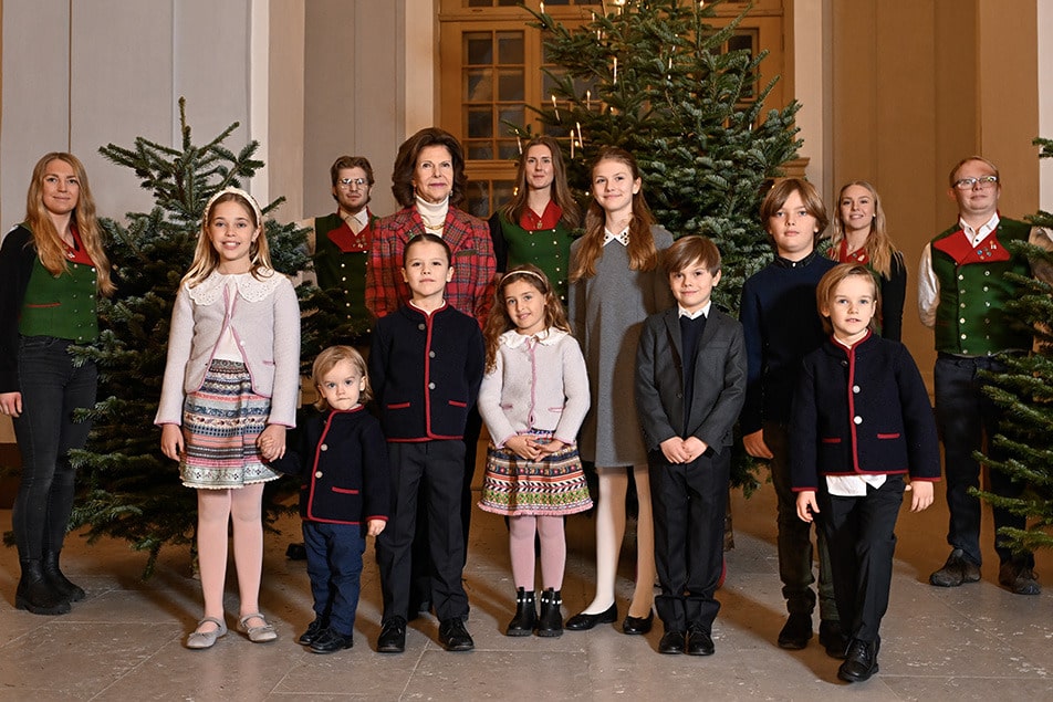 スウェーデン王室のロイヤルチルドレンがアマイアキッズのウールジャケットをお召しになられました